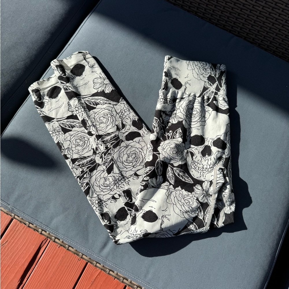 Skull Black Leggings